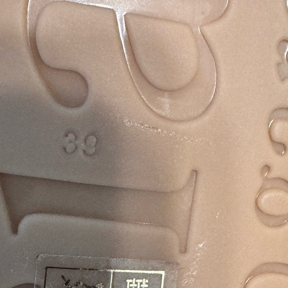 Pedro Garcia Women's Tan Slide Sandals - Picture 7 of 15